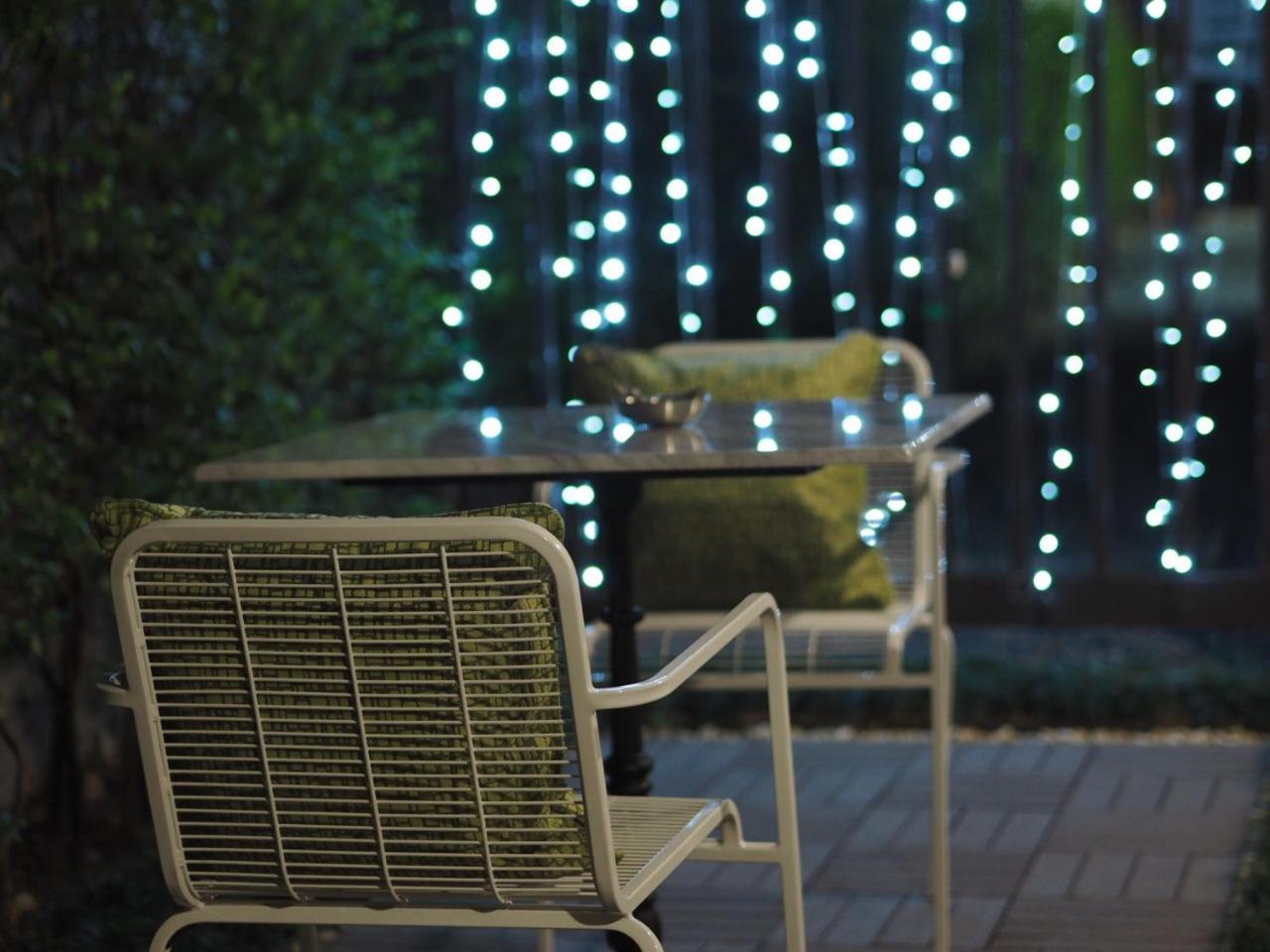 28 Place Bangkok Bagian luar foto